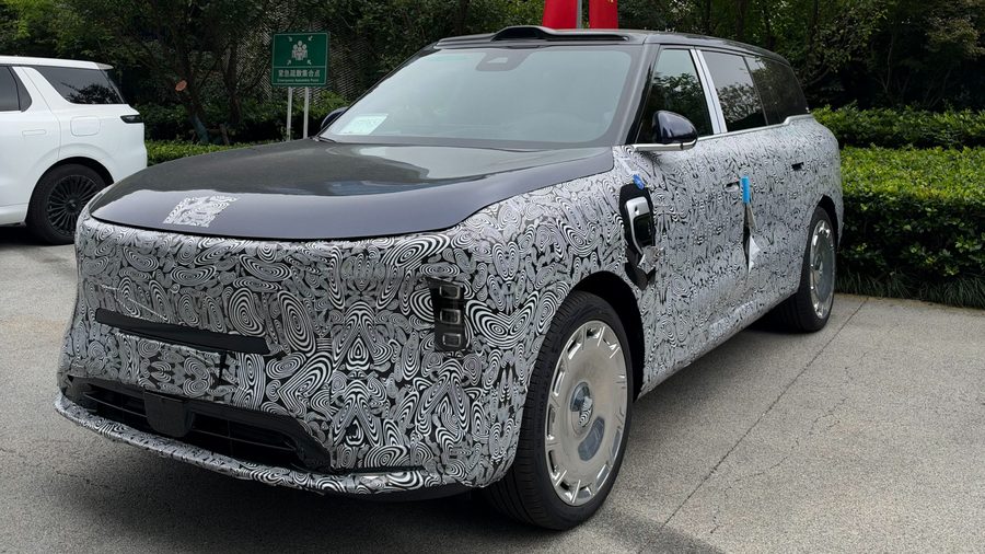 IM Motors тестирует обновлённый полноразмерный кроссовер LS9 в Шанхае