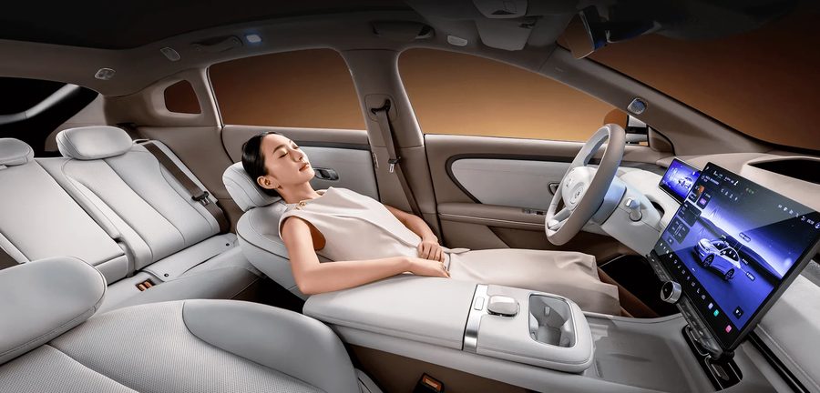 Обзор гибридного лифтбека Changan Qiyuan A06: запас хода до 1400 км