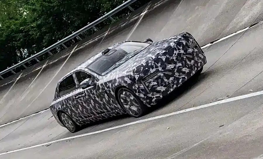 BYD Yangwang HU — шпионские фото флагманского седана перед дебютом в ОАЭ